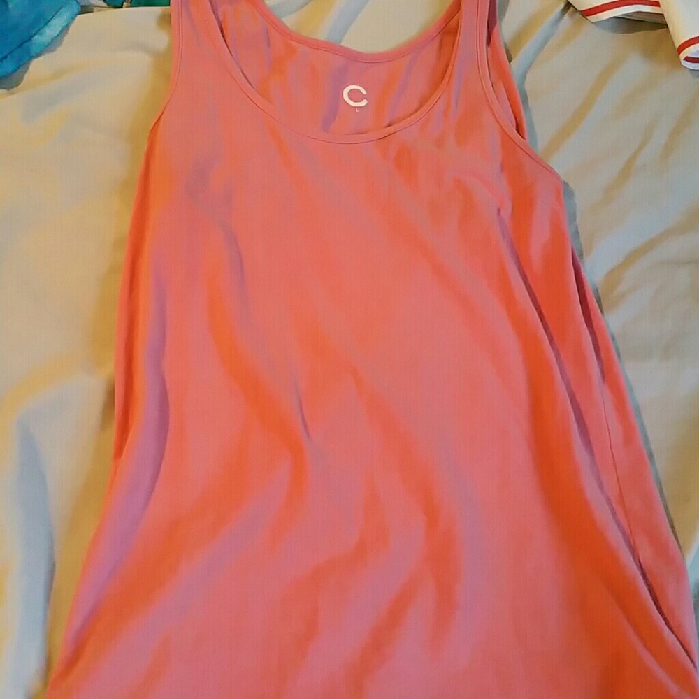 Pink tank top